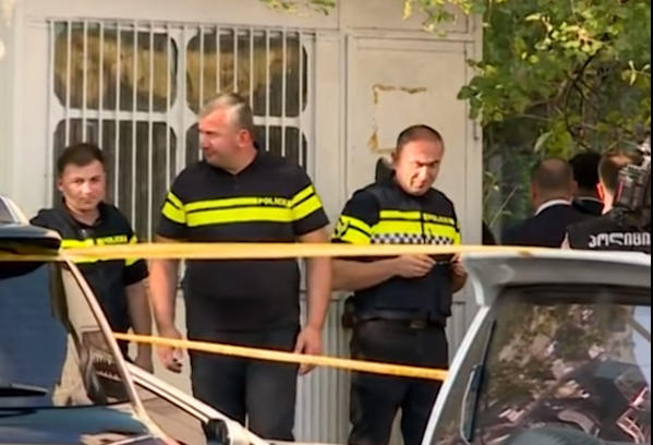 არსებული ინფორმაციით, ქუთაისში „საქართველოს ბანკის“ ფილიალიდან რამდენიმე მძევალი გათავისუფლდა