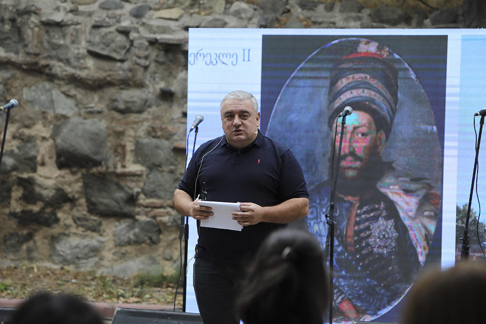 ჯაბა სამუშიამ „კრწანისობის“ დღესასწაულზე  მეფე ერეკლეს შესახებ ლექცია  წაიკითხა