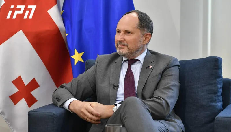ევროკავშირის ელჩი - შეშფოთებულები ვართ მიხეილ სააკაშვილის ჯანმრთელობის გაუარესებული მდგომარეობის შესახებ ცნობებით - ყურადღებით ვაკვირდებით მიმდინარე სასამართლო პროცესებს, ვიმედოვნებთ, პროცესი სწრაფად დასრულდება