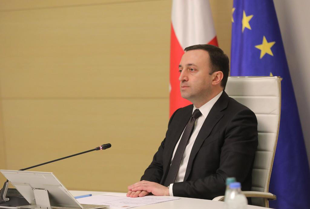 პრემიერი - ძნელია მოძებნო სიტყვები იმ გულისტკივილის გადმოსაცემად, რასაც ვაკის პარკში დატრიალებული უბედურების გამო განვიცდი, მთელი გულით ვიზიარებ გარდაცვლილი მოზარდის ოჯახის წევრების მწუხარებას