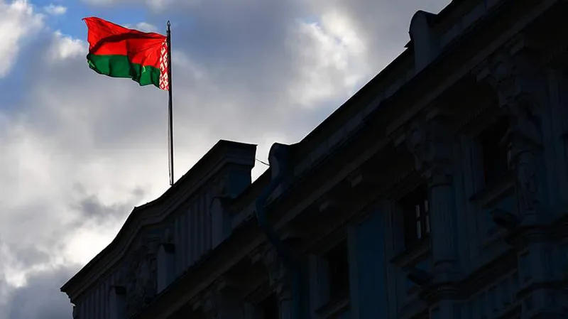 ბელარუსმა ლიეტუვასა და პოლონეთის საზღვრებთან სამხედრო წვრთნები დაიწყო