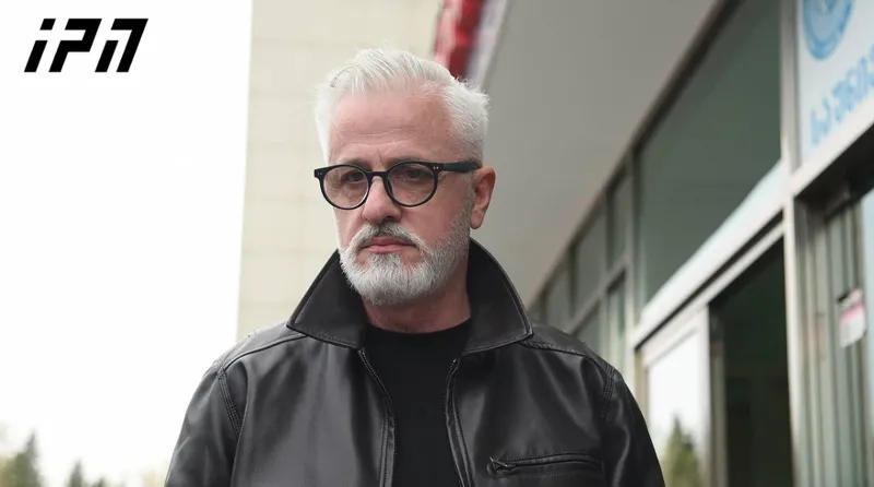 ადვოკატი - თუ ადეკვატური მკურნალობა უტარდება, რატომ გვთავაზობს იუსტიციის მინისტრი უცხოელი ექიმის ჩამოყვანას? - მიხეილ სააკაშვილს სასამართლო სამედიცინო ექსპერტიზის დიაგნოზი გავაცანი და მიიღო გადაწყვეტილება, რომ არ უნდა გასაჯაროვდეს