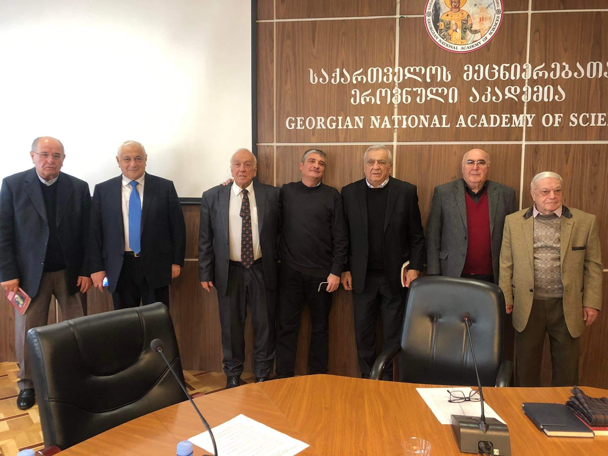 საქართველოს მეცნიერებათა ეროვნულმა აკადემიამ "ევროპის უნივერსიტეტის" პროფესორი ირაკლი ბათიაშვილი დააჯილდოვა