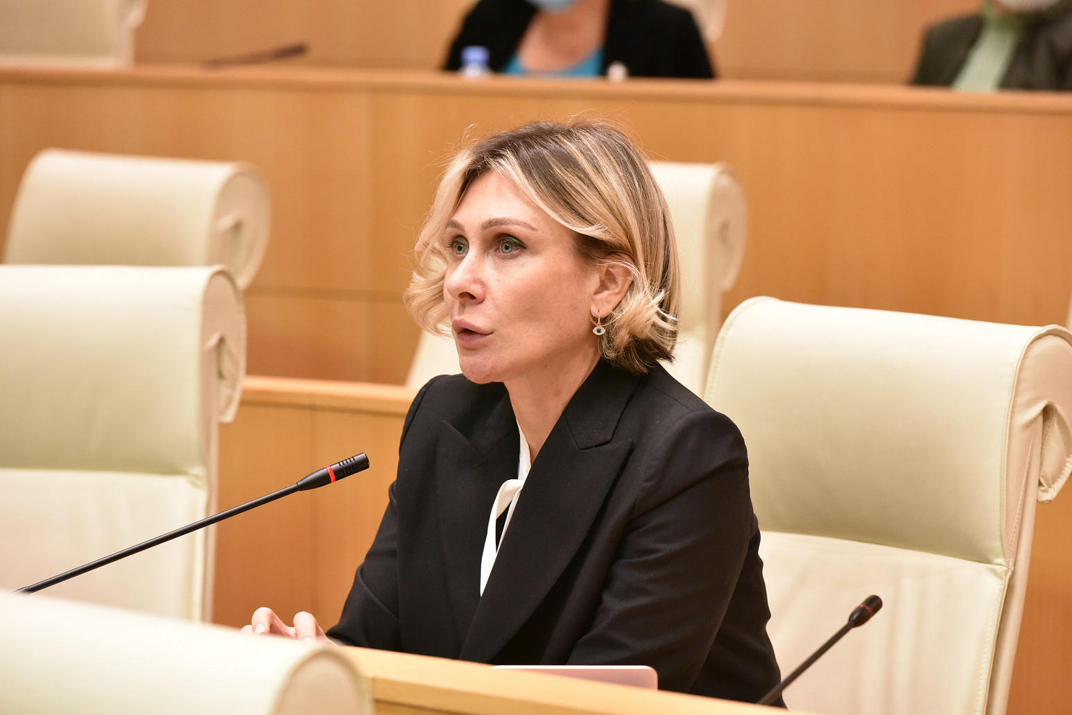 ნინო წილოსანი - დარწმუნებული ვარ, რომ მამუკა მდინარაძეც და ბექა ოდიშარიაც თავის დაპირებას აუცილებლად შეასრულებენ მათ მიმართ, ვინც გაბედავს და პრორუსებს დაგვიძახებს