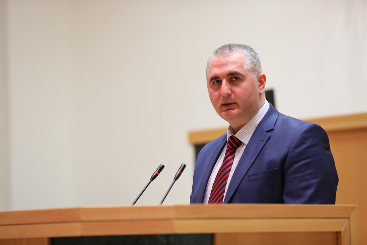 ფინანსთა მინისტრი - 2023 წლის ბიუჯეტი ითვალისწინებს საჯარო სექტორში ხელფასების 10%-იან ზრდას