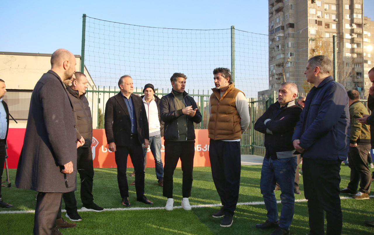 დიდ დიღომში საფეხბურთო ცენტრი გაიხსნა