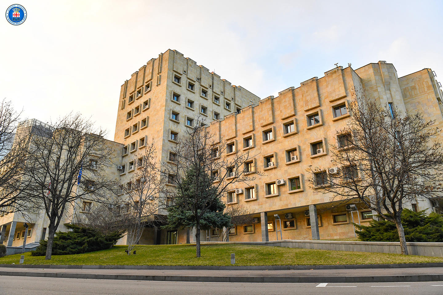 In the case of the death of Marita Mefarishvili in Vake Park, charges were filed against the former head of the City Hall Environmental Protection Service, the "Expertise, Construction, Design" specialist and three legal entities