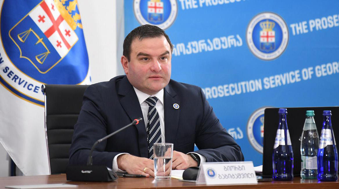 გენერალური პროკურორის მოადგილე - 2022 წლის 9 თვეში ოჯახურ დანაშაულზე პატიმრობის მოთხოვნის პროცენტულმა მაჩვენებელმა 89% შეადგინა, სისხლისსამართლებრივი დევნა 3941 პირის მიმართ დაიწყო