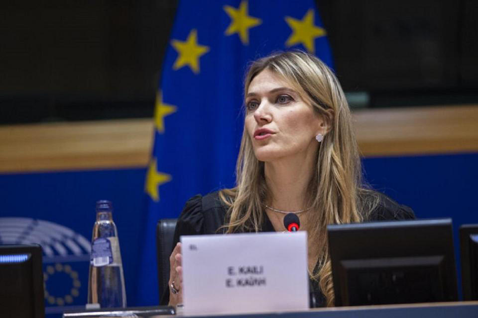 ბელგიის პოლიციამ ევროპარლამენტის ვიცე-პრეზიდენტი დააკავა
