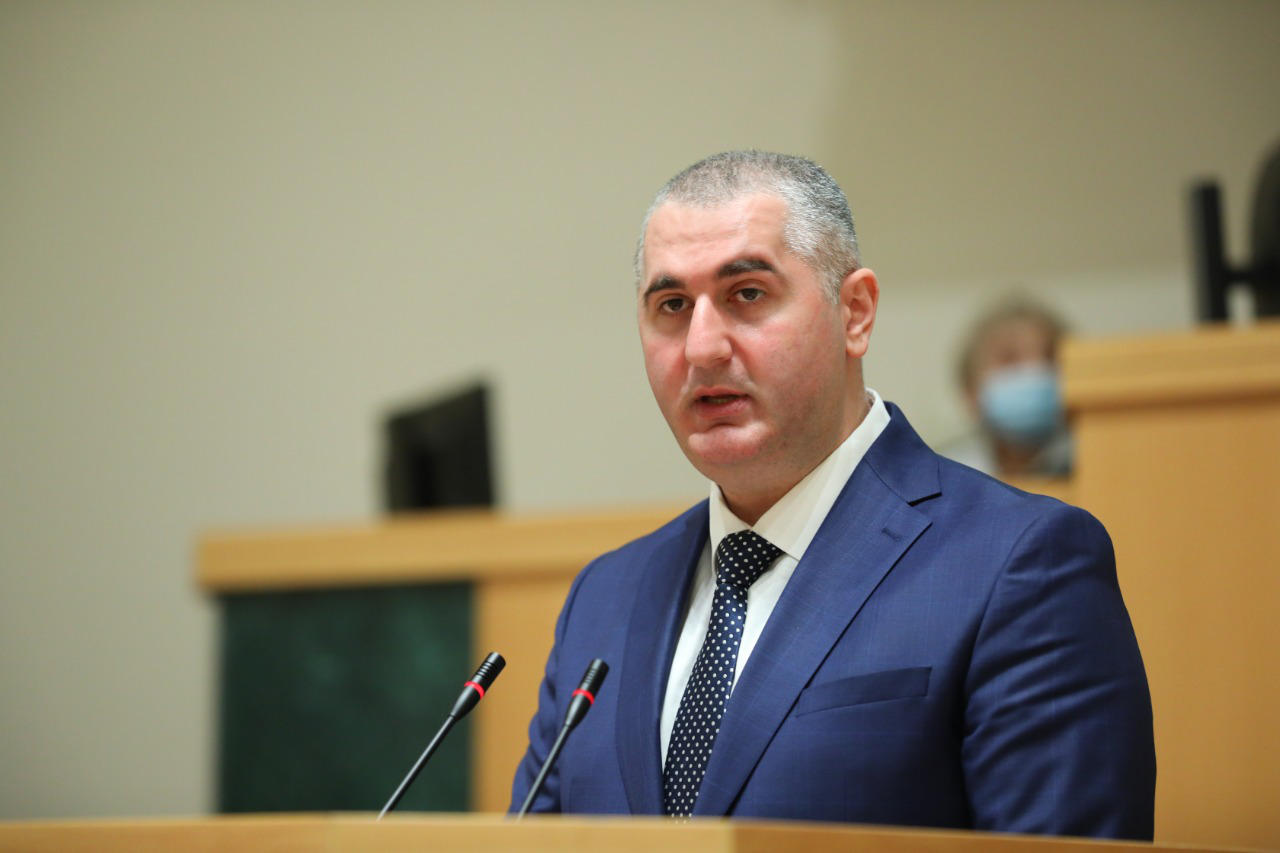 ფინანსთა მინისტრი ლაშა ხუციშვილი - ერთ სულ მოსახლეზე მთლიანი შიდა პროდუქტი არსებული პროგნოზით, 2023 წლისთვის 7900 დოლარს გადააჭარბებს