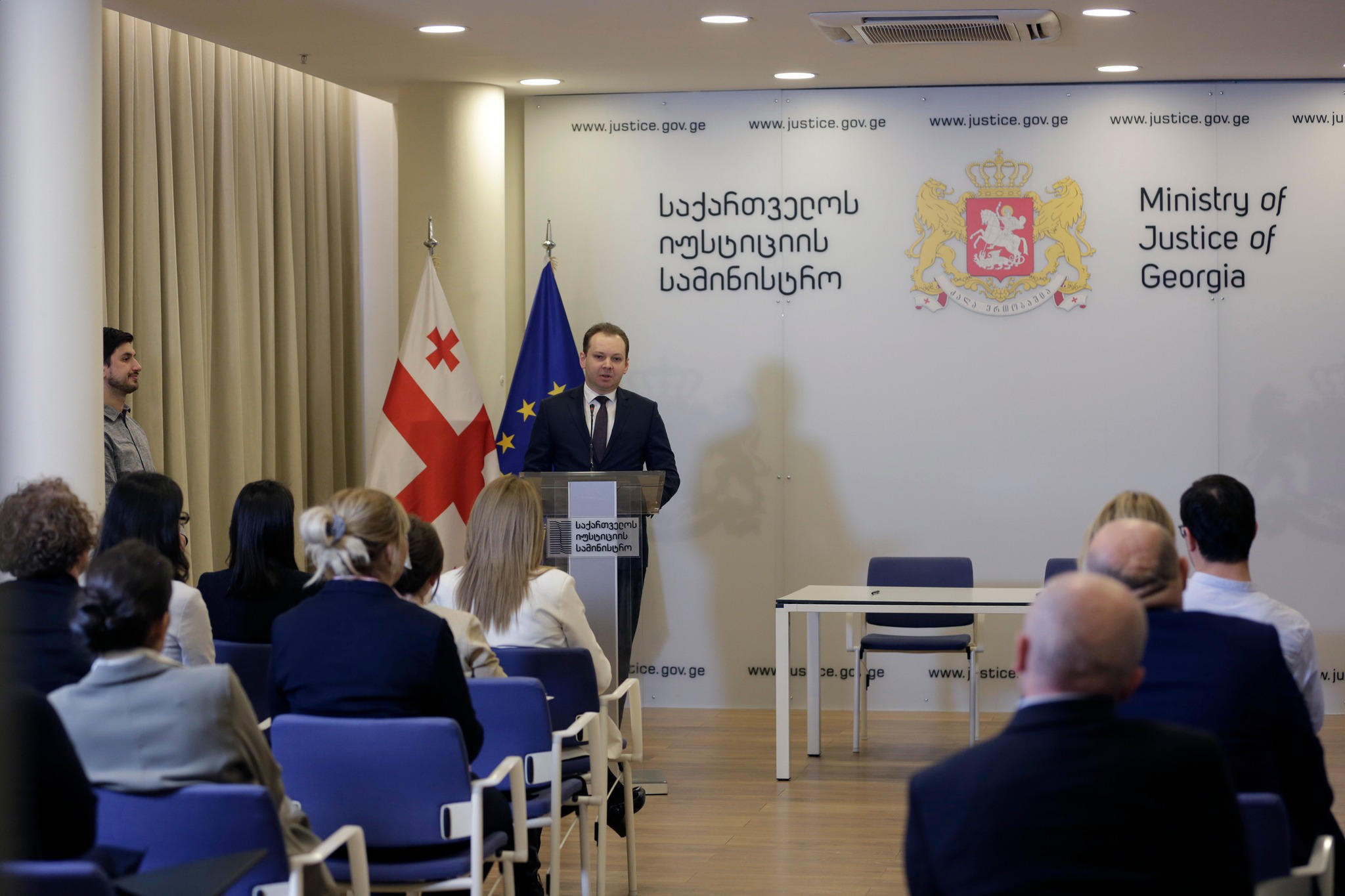 იუსტიციის სამინისტრომ საგრანტო კონკურსის გამარჯვებულებთან ხელშეკრულებები გააფორმა