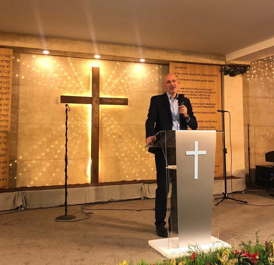 სახარების რწმენის ეკლესიაში შობა იზეიმეს