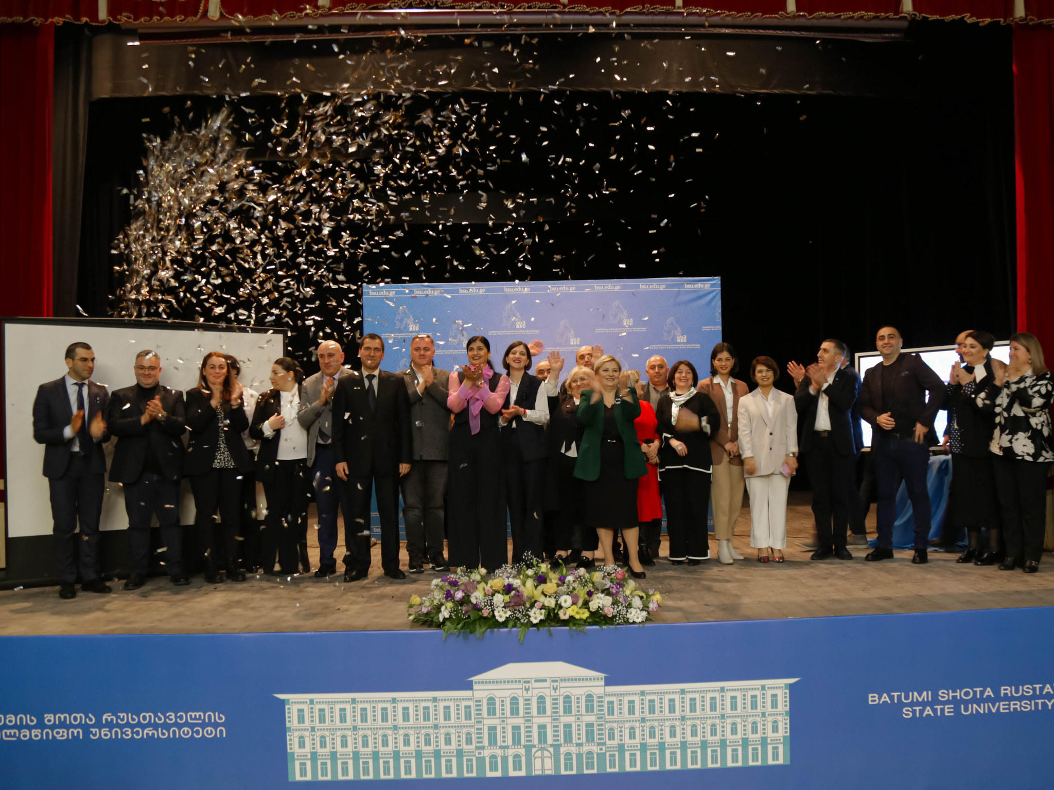 ბსუ-ს ეკონომიკისა და ბიზნესის ფაკულტეტის 25 წლის იუბილე საზეიმოდ აღინიშნა