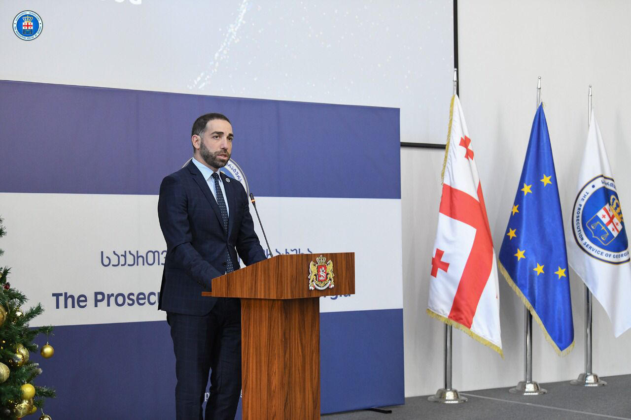 გენერალურმა პროკურორმა 2022 წელს პროკურატურის მიერ გაწეული საქმიანობა შეაჯამა და წარმატებული თანამშრომლები დააჯილდოვა