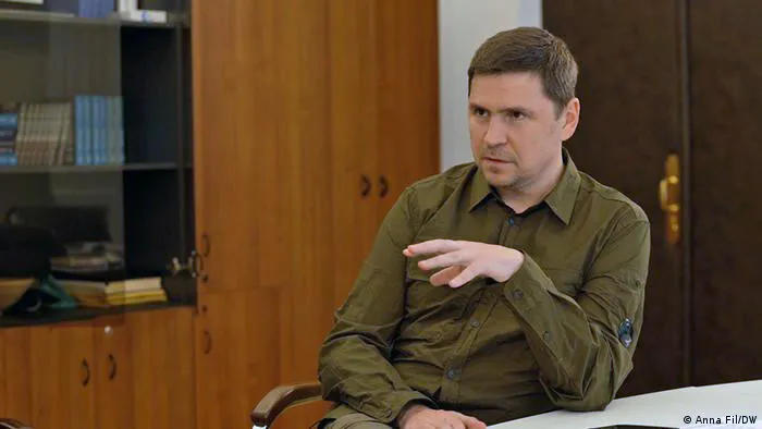 Михаил Подоляк, обращаясь к России – Лицемерие оставьте себе