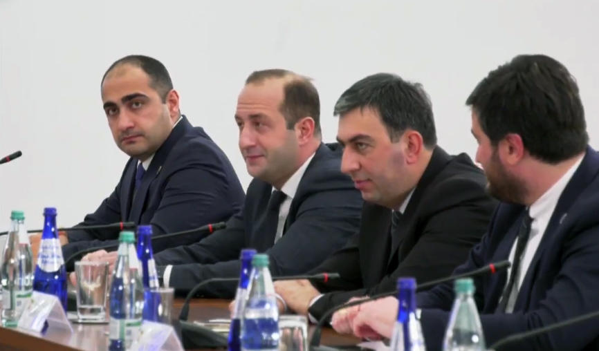 საპროკურორო საბჭოს ახალარჩეული თავმჯდომარე - გპირდებით, რომ თქვენთან ერთად იგივე ენთუზიაზმით მივიღებ მონაწილეობას საპროკურორო საბჭოს საქმიანობის განხორციელებაში