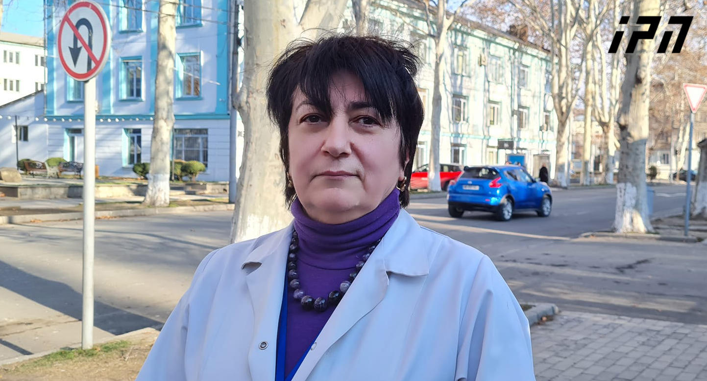 გორის სამხედრო ჰოსპიტლის ექიმი - სააკაშვილის ადვოკატების მხრიდან გაჟღერებული ბრალდებები 2021 წელს ჩატარებულ მკურნალობასთან დაკავშირებით საფუძველს მოკლებულია - რაღაც გაუგებარ სიაში ექიმების შეყვანა, დისკრედიტაციის მცდელობაა