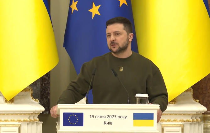ვოლოდიმირ ზელენსკი გეგმავს, ივლისში, ვილნიუსში დაგეგმილ ნატო-ს სამიტს პირადად დაესწროს