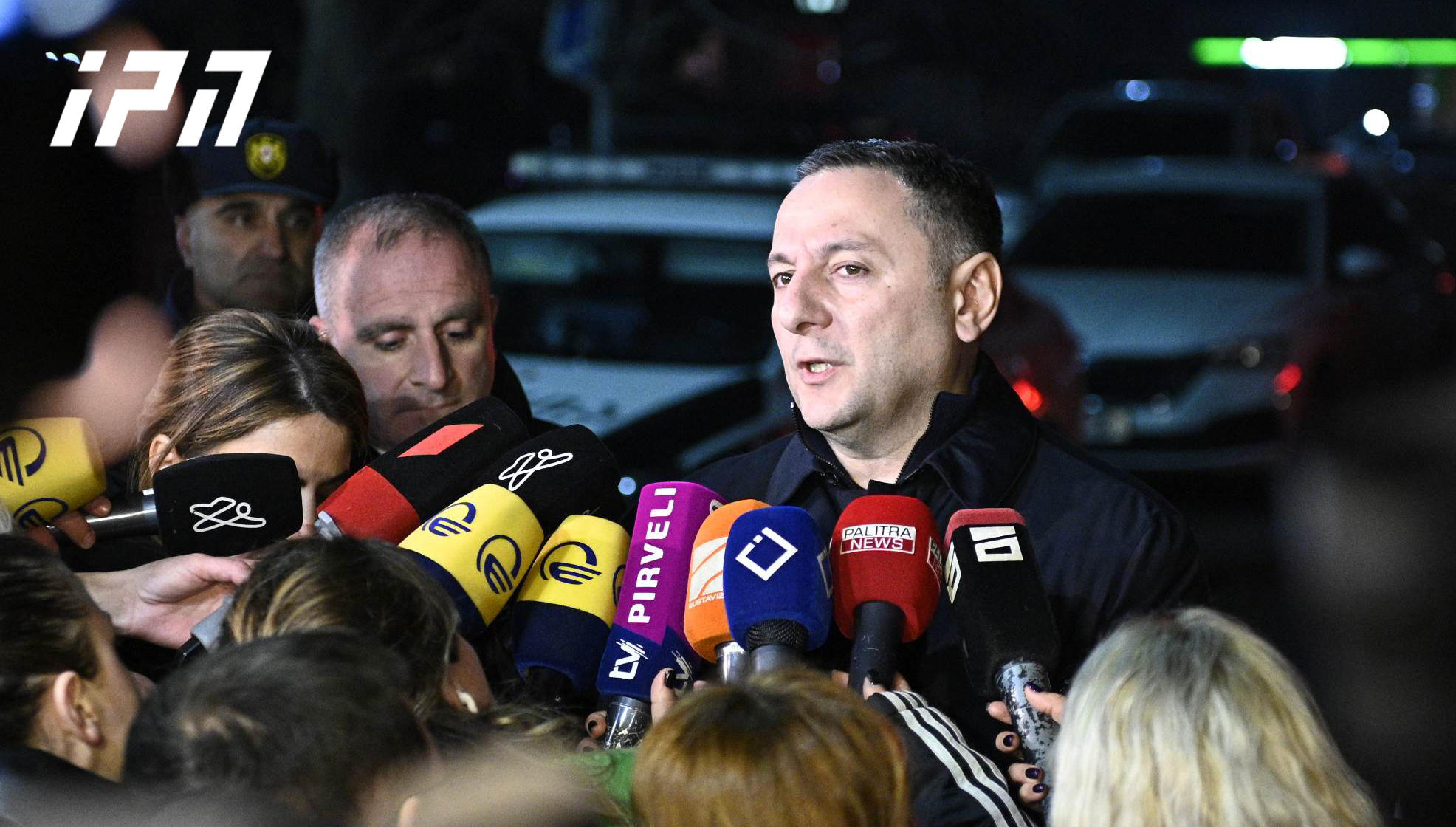 ვახტანგ გომელაურის ინფორმაციით, პირი, რომელმაც საგარეჯოში გასროლის შედეგად რამდენიმე ადამიანი მოკლა, რამდენიმე კი დაჭრა, თავდაცვის სამინისტროში 2006-2021 წლებში მუშაობდა
