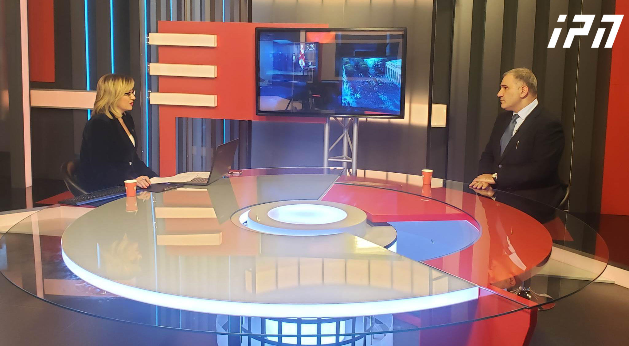 მიხეილ სარჯველაძე - გიორგი გახარია ჩვენი პრემიერ-მინისტრი იყო, მაგრამ შეგვიძლია გავიხსენოთ, რომ ეშმაკიც დაცემული ანგელოზია - რაც შეეხება ივანიშვილის გვარის ხსენებას, მოწყვეტილია კონტექსტს და არასწორი რეალობაა