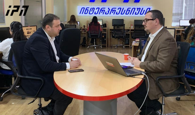 „ნაციონალური მოძრაობის“ პოლიტსაბჭოს წევრი - ჯერჯერობით, ყველა აქციაზე, რომელიც აქამდე ჩატარდა, ადამიანები თვითდინებით მოვიდნენ