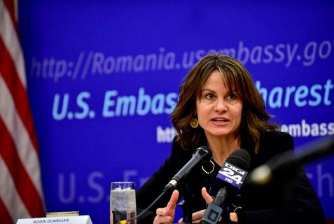 ჯო ბაიდენმა საქართველოში აშშ-ის ელჩის პოსტზე რობინ დანიგანის კანდიდატურა წარადგინა