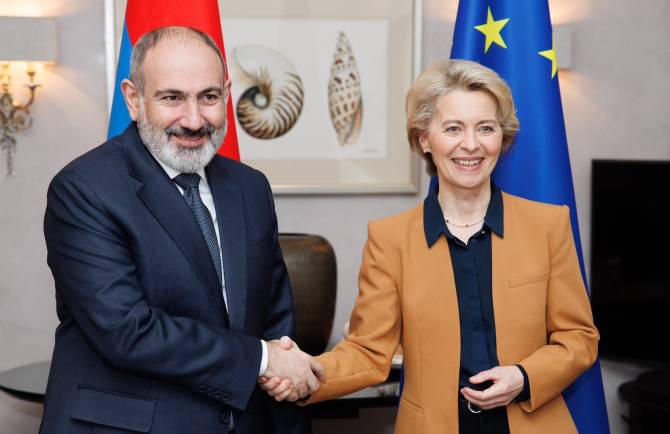 ურსულა ფონ დერ ლაიენი - ევროკავშირი სომხეთში 100-კაციან მისიას აგზავნის