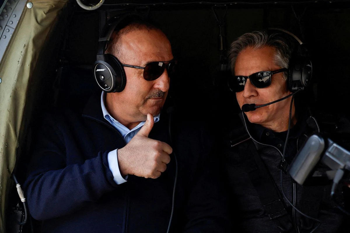 ენტონი ბლინკენი თურქეთში - ყველაზე მნიშვნელოვანი ახლა არის ხალხის დახმარება - აშშ აქ არის