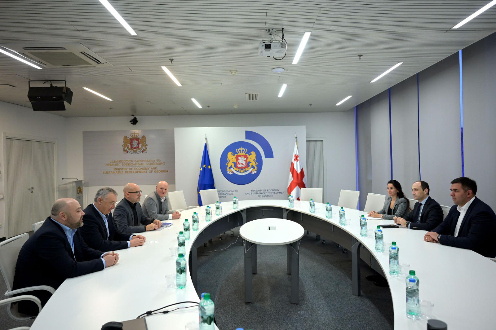 ლევან დავითაშვილი კომპანია „დოპელმაიერის" ხელმძღვანელობას შეხვდა