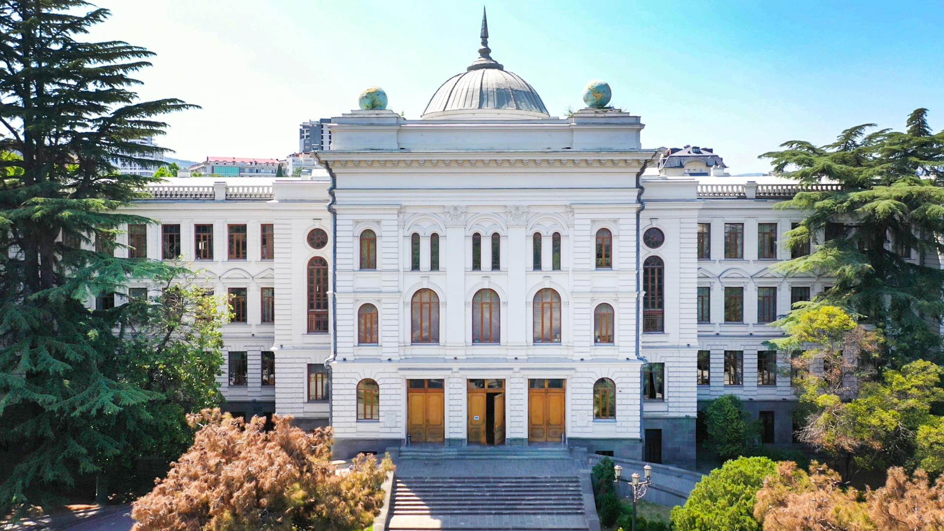 თსუ ამერიკულ უნივერსიტეტთან თანამშრომლობაზე ინფორმაციას ავრცელებს