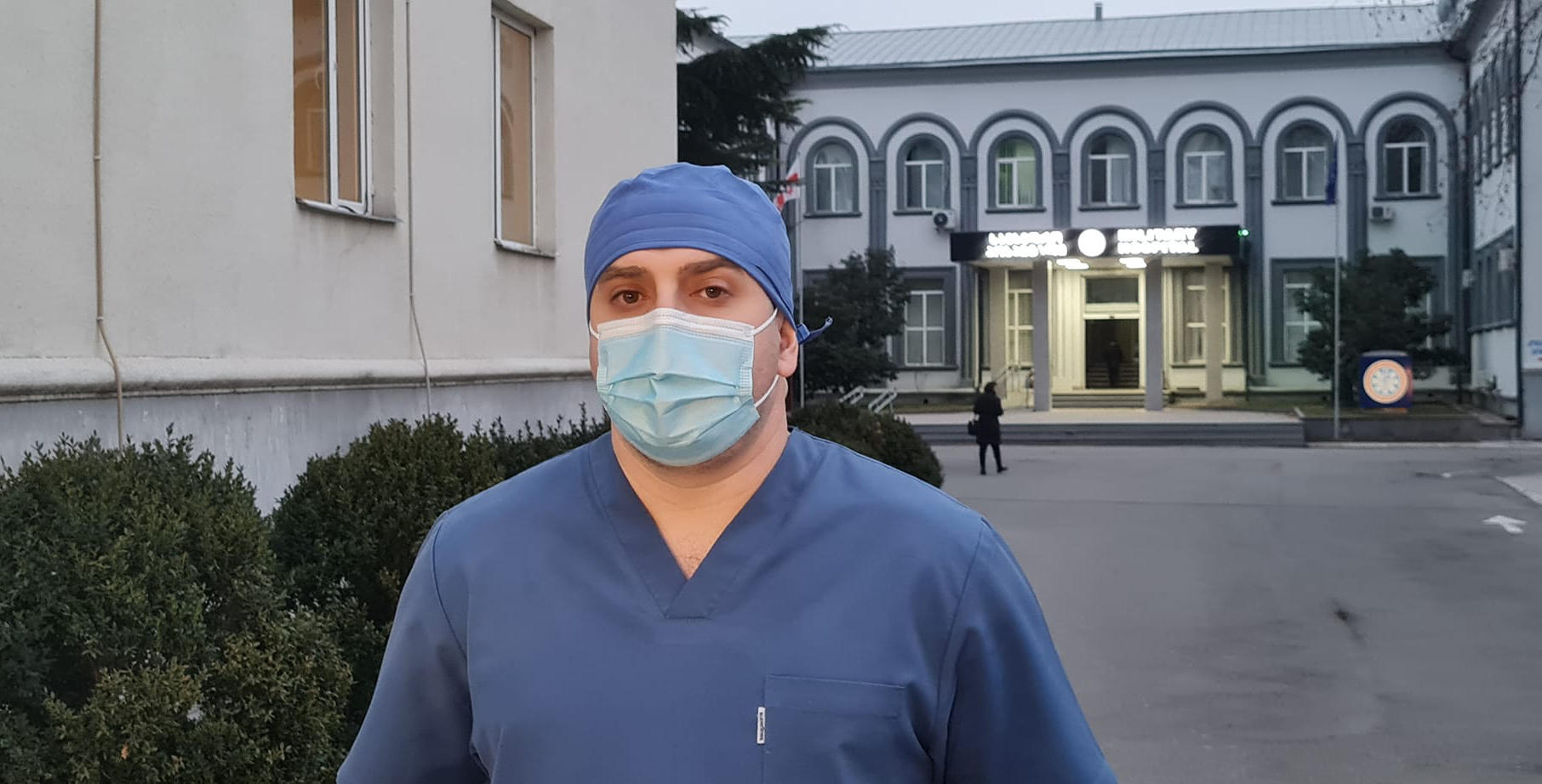 ექიმის განცხადებით, გორში  შეიარაღებული დაპირისპირების შედეგად დაჭრილის მდგომარეობა კრიტიკულია