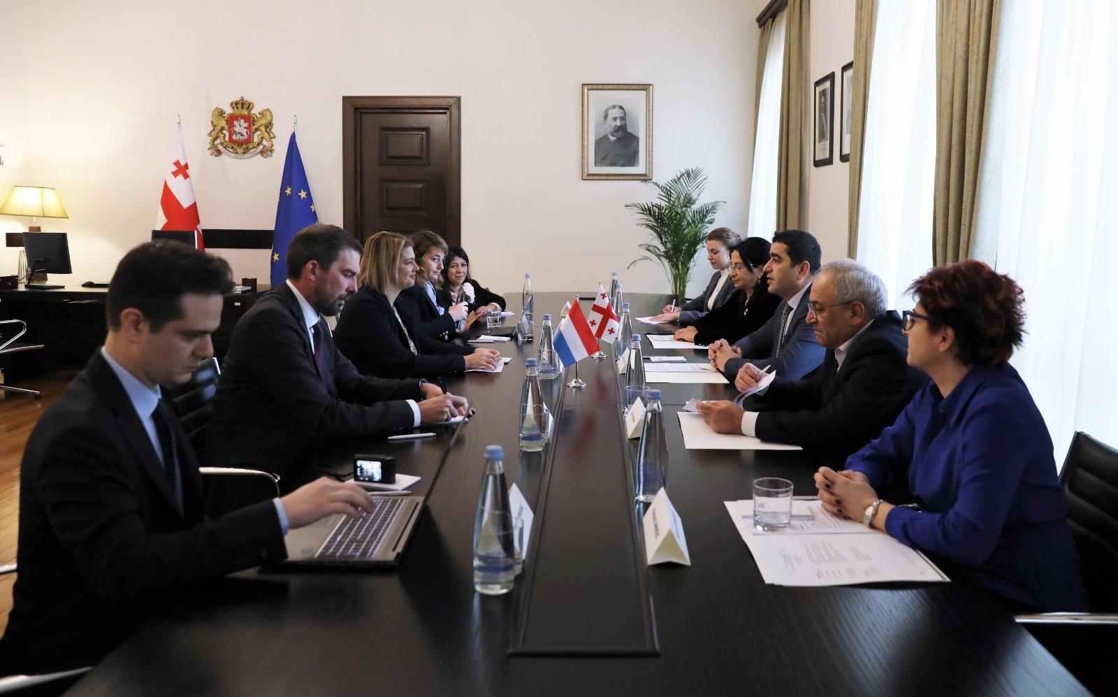 შალვა პაპუაშვილი ლუქსემბურგის საპარლამენტო დელეგაციას შეხვდა