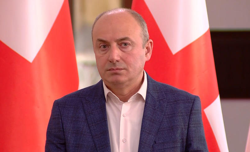 გურამ მაჭარაშვილი - ოპოზიცია არა კანონპროექტების შინაარსობრივად განხილვისთვის, არამედ მომდევნო სხდომის ჩაშლისთვის ემზადება - მათ რომ ვკითხოთ, მონის სტატუსითაც უნდა შევიდეთ ევროკავშირში