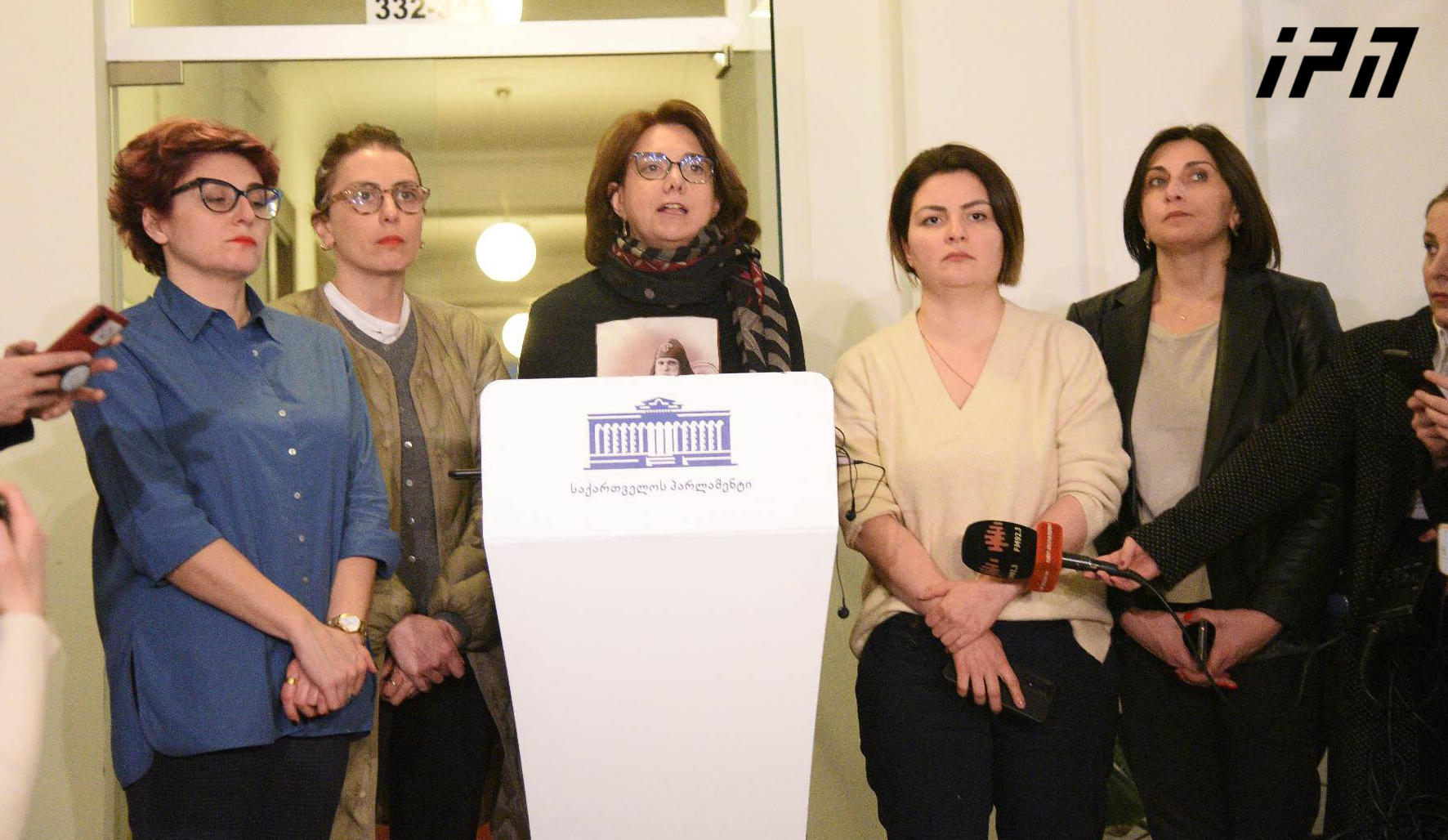 ოპოზიცია და სამოქალაქო სექტორი სამოქმედო გეგმაზე კონსულტაციებს გამართავს