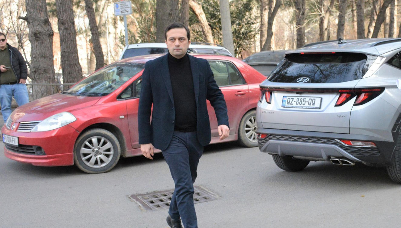 ლევან იოსელიანმა მიხეილ სააკაშვილი და "ვივამედში" მყოფი პატიმრები მოინახულა
