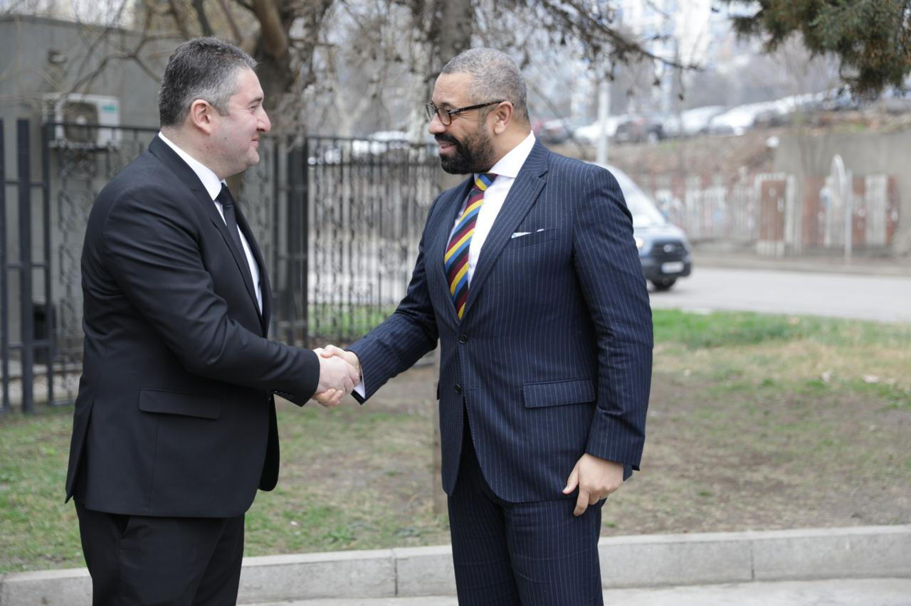 ბრიტანეთის სახელმწიფო მდივანი ციფრული მმართველობის სააგენტოს საქმიანობას გაეცნო