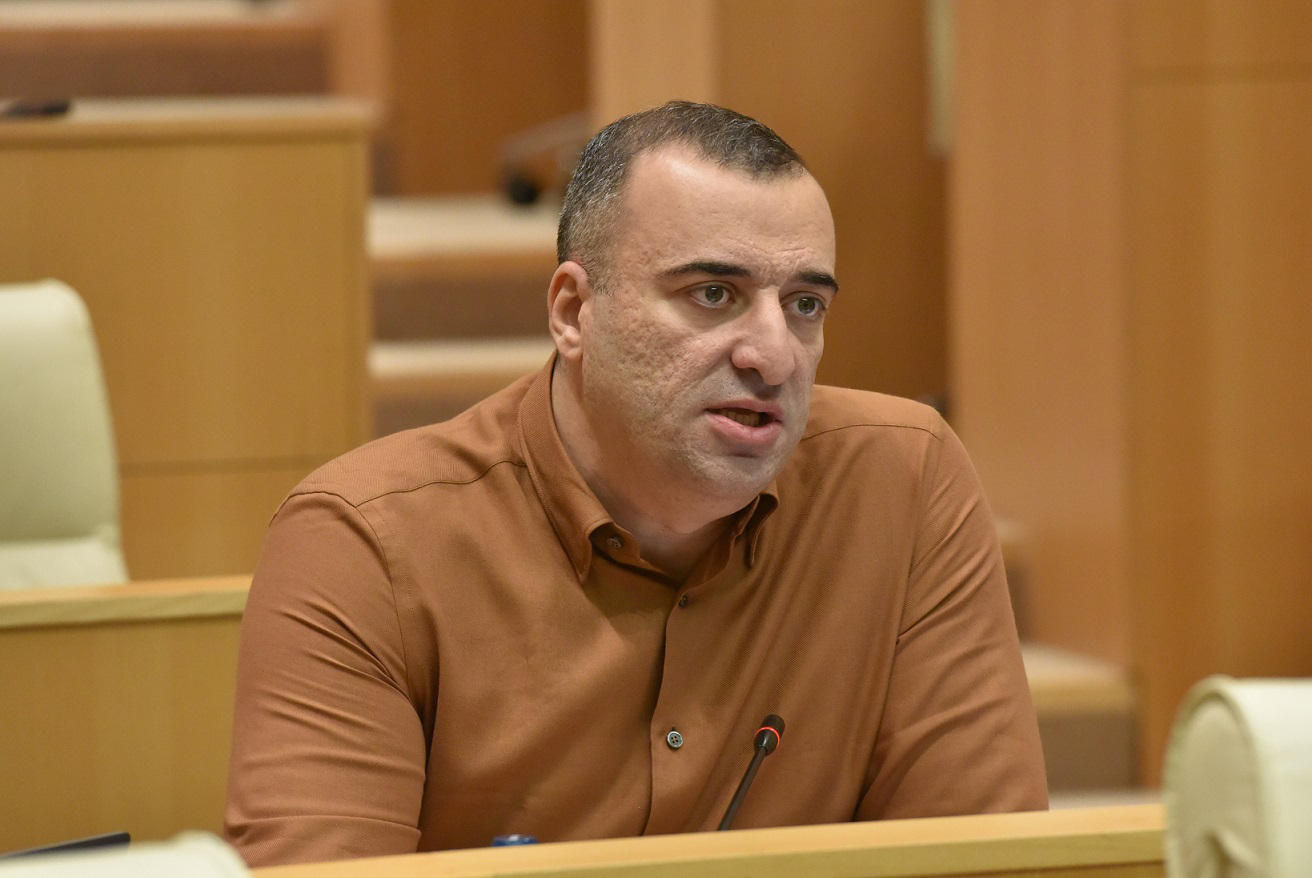 რატი იონათამიშვილი - ვინც დღეს ბოიკოტი გამოუცხადა არა პარლამენტს, არამედ 12 რეკომენდაციის შესრულებას, მათ მიერ საუკუნის „აფიორასთან“ გვქონდა საქმე