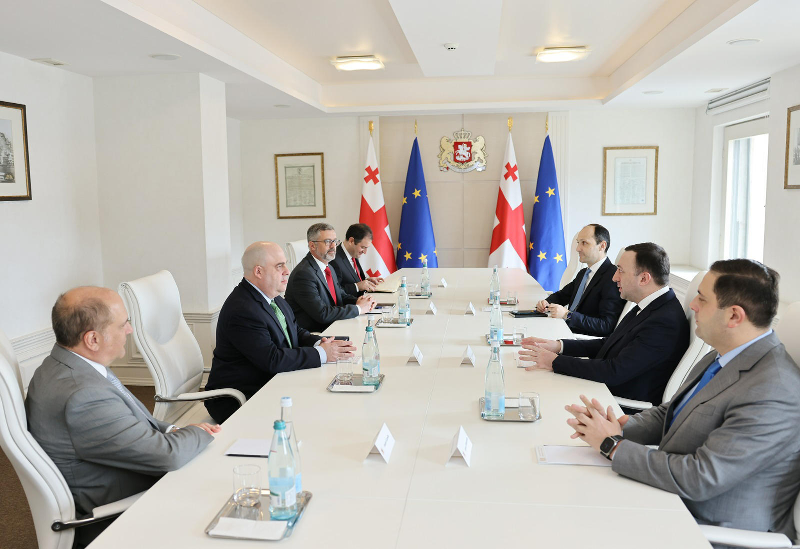 პრემიერ-მინისტრი APR Energy-ს აღმასრულებელ დირექტორს შეხვდა