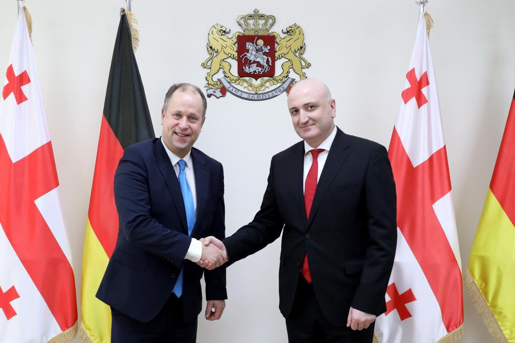 ზურაბ აზარაშვილი იოახიმ შტამპის შეხვდა