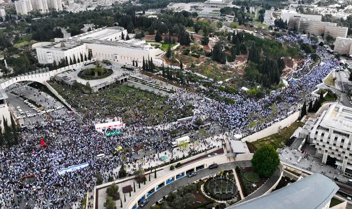 ისრაელში საყოველთაო გაფიცვის გამო მსოფლიოს მასშტაბით, მათ შორის საქართველოში, საელჩოები და საკონსულოები დაიხურა