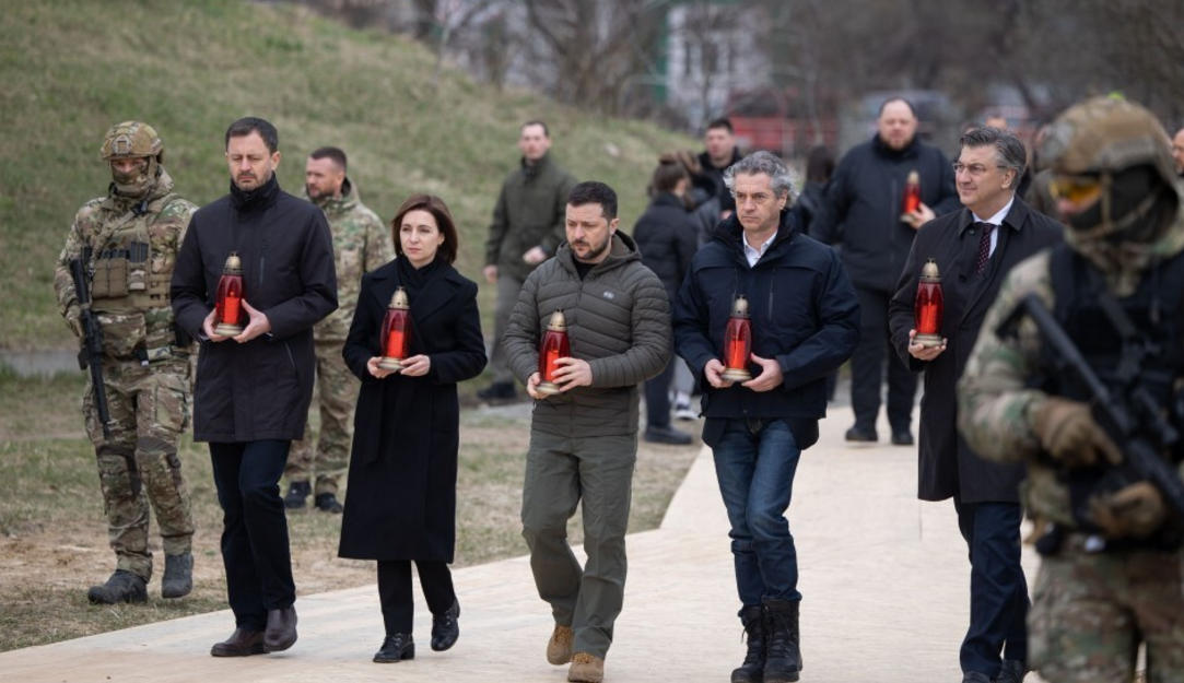 ვოლოდიმირ ზელენსკი - ბუჩას ქუჩებში მსოფლიომ ნამდვილი რუსული ბოროტება დაინახა - რუსული ბოროტება სწორედ აქ, უკრაინაში დაემხობა და ვეღარ აღდგება