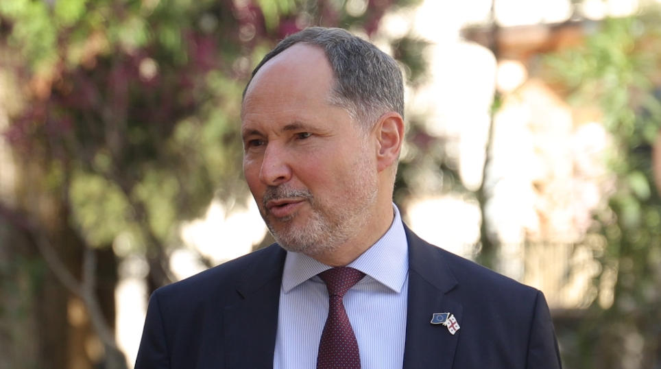 ევროკავშირის ელჩი საქართველოსთვის კანდიდატის სტატუსის მინიჭებაზე - საჭიროა, 27-ვე წევრმა სახელმწიფომ გადაწყვეტილება ერთხმად მიიღოს - ეს არის გამოწვევა, მაგრამ შესრულებადი