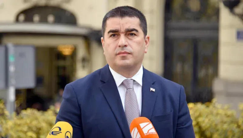 შალვა პაპუაშვილი ავრცელებს ღია წერილს სახელწოდებით "რატომ არ უნდა დააყენოს დასავლეთმა აღქმები ფაქტებზე მაღლა საქართველოსთან ურთიერთობებში"