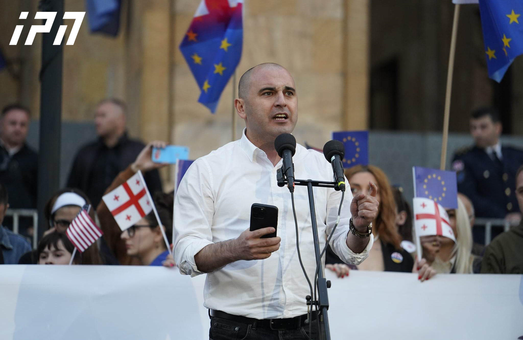 ლევან ხაბეიშვილმა აქციის მონაწილეებს 4 მოთხოვნა გააცნო