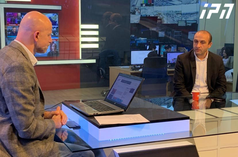 იაგო ხვიჩია - მგონია, არსებობს შეთანხმება მიშას გამოშვებაზე და თუ არ არსებობს, მაშინ უფასოდ უჩუქებიათ „ნაცები“ „ქოცებისთვის“ - მეტს რას ნიშნავს, რომ ფაქტობრივად „ქოცების“ საქმეს აკეთებ ღიად?