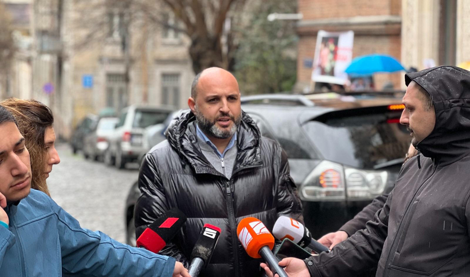 ირაკლი ნადირაძე - ვისაც უნდა, რომ პარტიის სახელით პარტიას ებრძოლოს და ამით სუს-ისა და „რუსული ოცნების“ წისქვილზე დაასხას წყალი, ეს მათ არ გამოუვათ