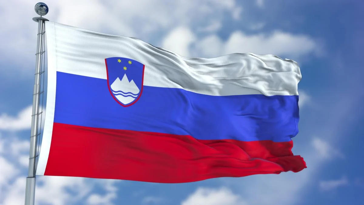 სლოვენია უკრაინის უსაფრთხოების გარანტიების შესახებ „დიდი შვიდეულის“ დეკლარაციას შეუერთდა