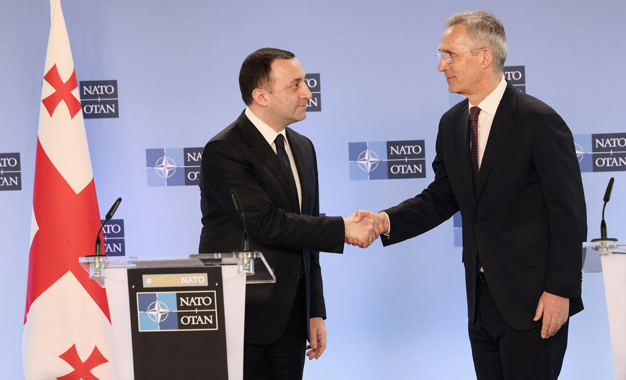 ირაკლი ღარიბაშვილი იენს სტოლტენბერგთან შეხვედრაზე - განვიხილეთ ორმხრივი და რეგიონული თანამშრომლობის დღის წესრიგი, რეგიონული უსაფრთხოების გამოწვევები და მომავალი პარტნიორობის საკითხები