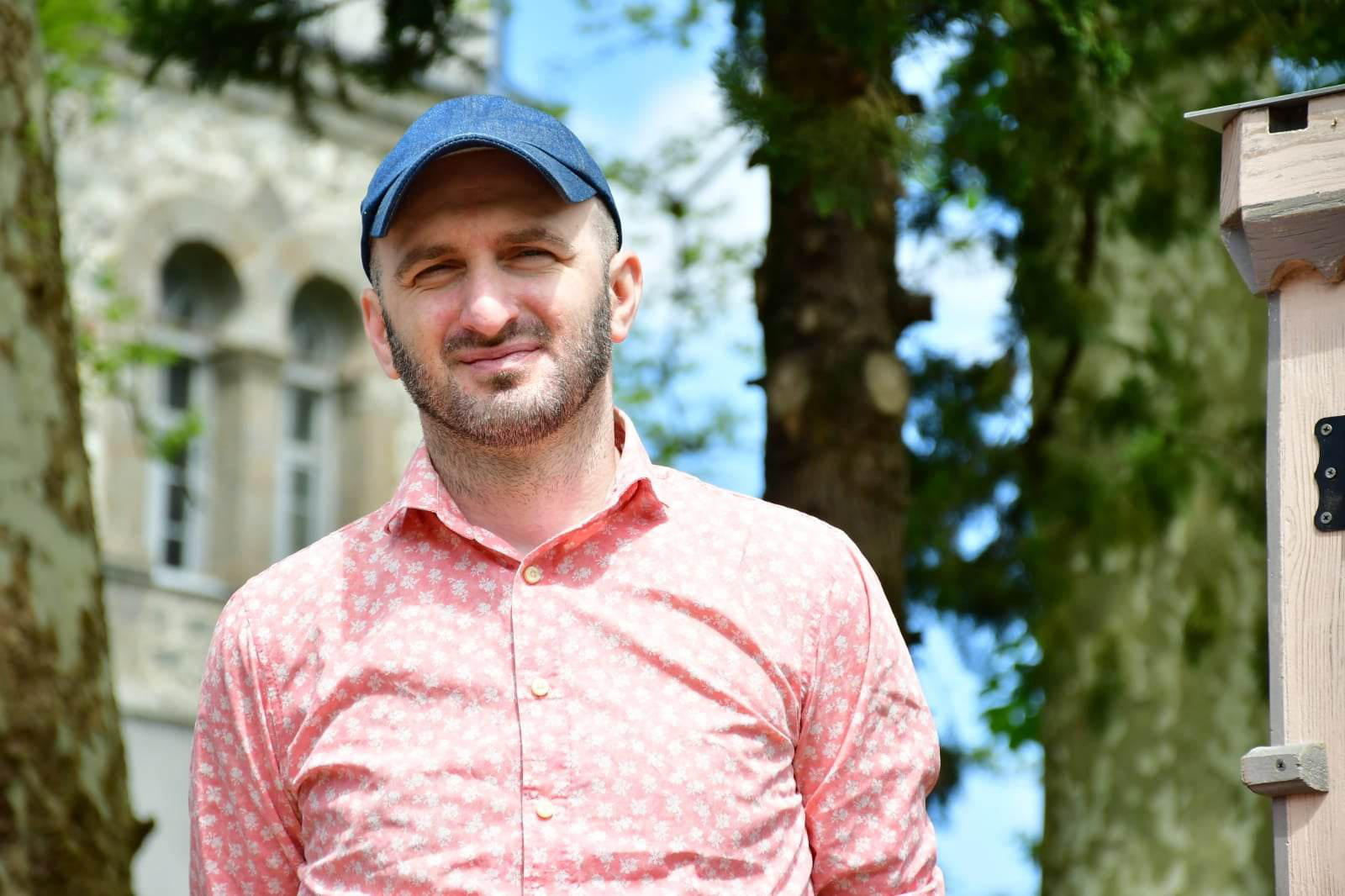 გიორგი კეკელიძე - დღეს ეროვნულ ბიბლიოთეკას დავემშვიდობე - მივდივარ ამაყი და თავაწეული