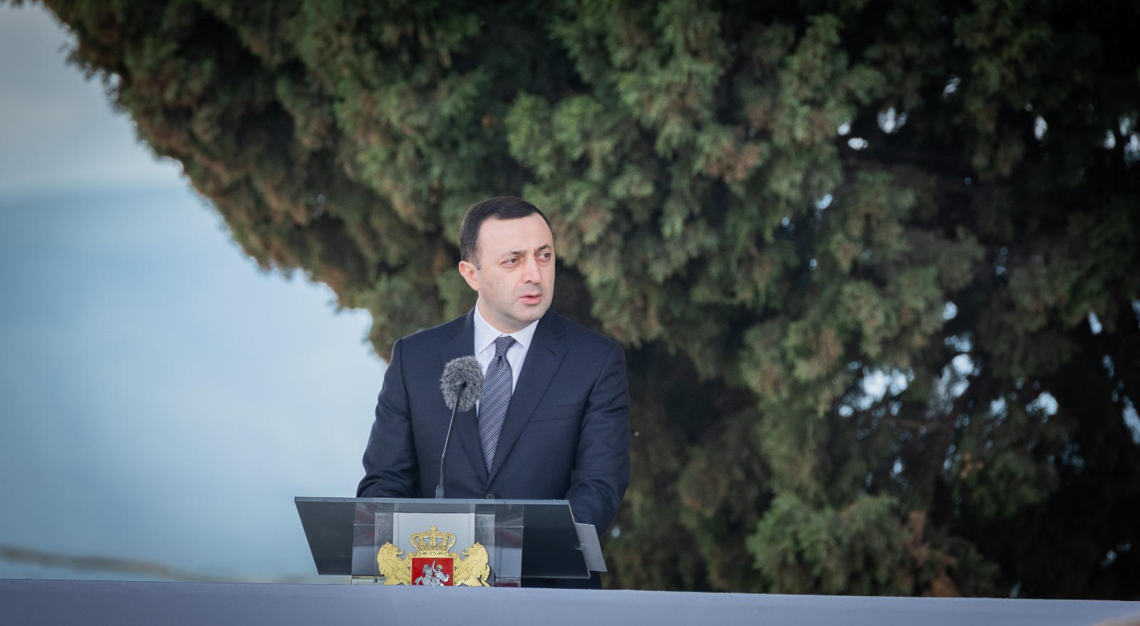 პრემიერი - დღეს ძალიან რთული დროა მთელს მსოფლიოში: რუსეთის აგრესია უკრაინაში, ომი, რომელიც არ ჩერდება - რთულად პროგნოზირებად, ტურბულენტურ გარემოში ჩვენს ხელისუფლებას განსაკუთრებული გონიერება მართებს